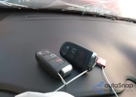 2020 Jeep Renegade Latitude Fwd from USA, damaged, VIN ZACNJABB3LPL31402